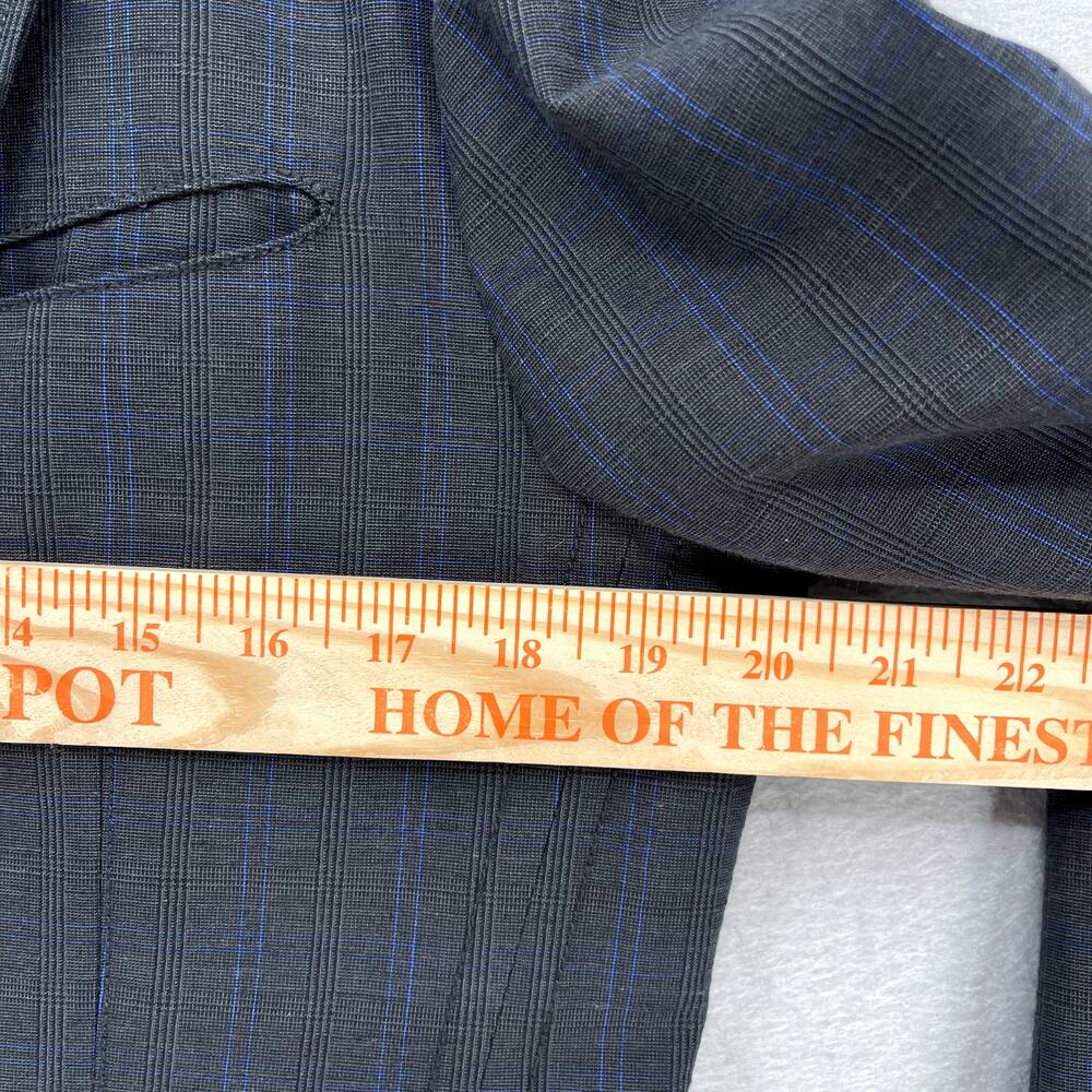 John Varvatos Sport Coat Mens 40 Gray Plaid Blazer Casual 2 Button Layering Work - Picture 7 of 16